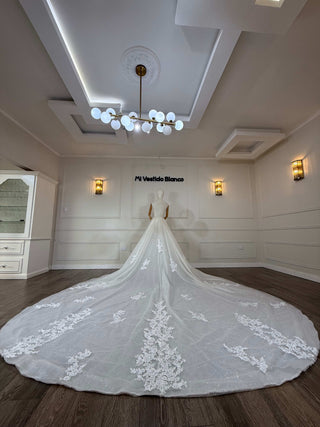 Mi Vestido Blanco - Cola Encaje