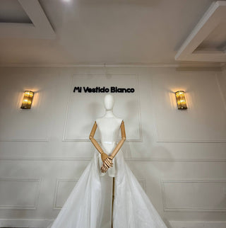 Mi Vestido Blanco - Cola Tul