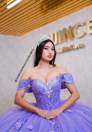 Mi Vestido Blanco - Vestido de Quince Años Lila con Falda ultra esponjada en Tul con Brillo