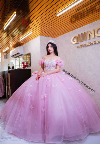 Mi Vestido Blanco - Vestido de Quinceañera con Falda Ultra Esponjosa, Mariposas 3D y Moño de 5 metros