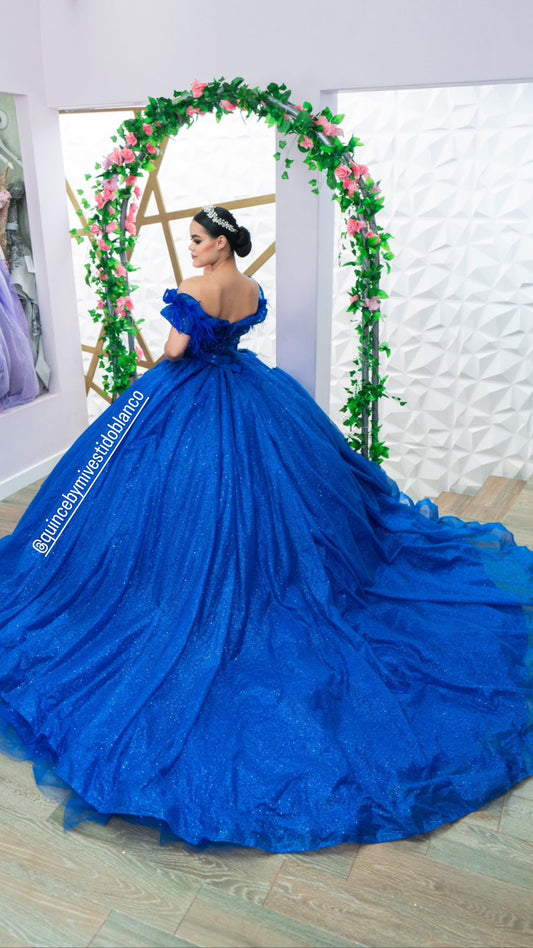 Vestido de xv azul rey