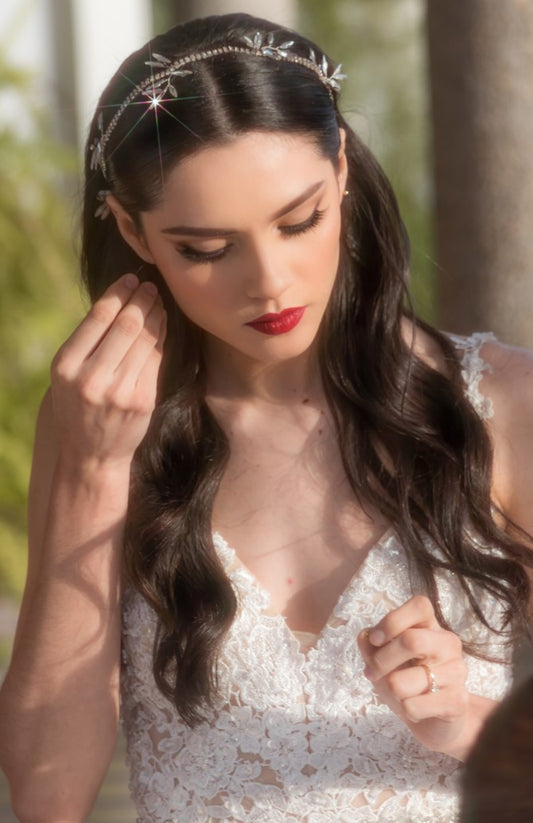 Vestidos de novia sencillos bohemios escote V