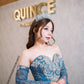 Vestido de quinceañera azul plumbago con destellos plata y cauda desmontable