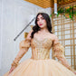 ✨ Vestido de Quinceañera Dorado Strapless con Bordado y Moño