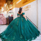 Vestido de quinceañera verde estilo mexicano con corset bordado y falda ampona